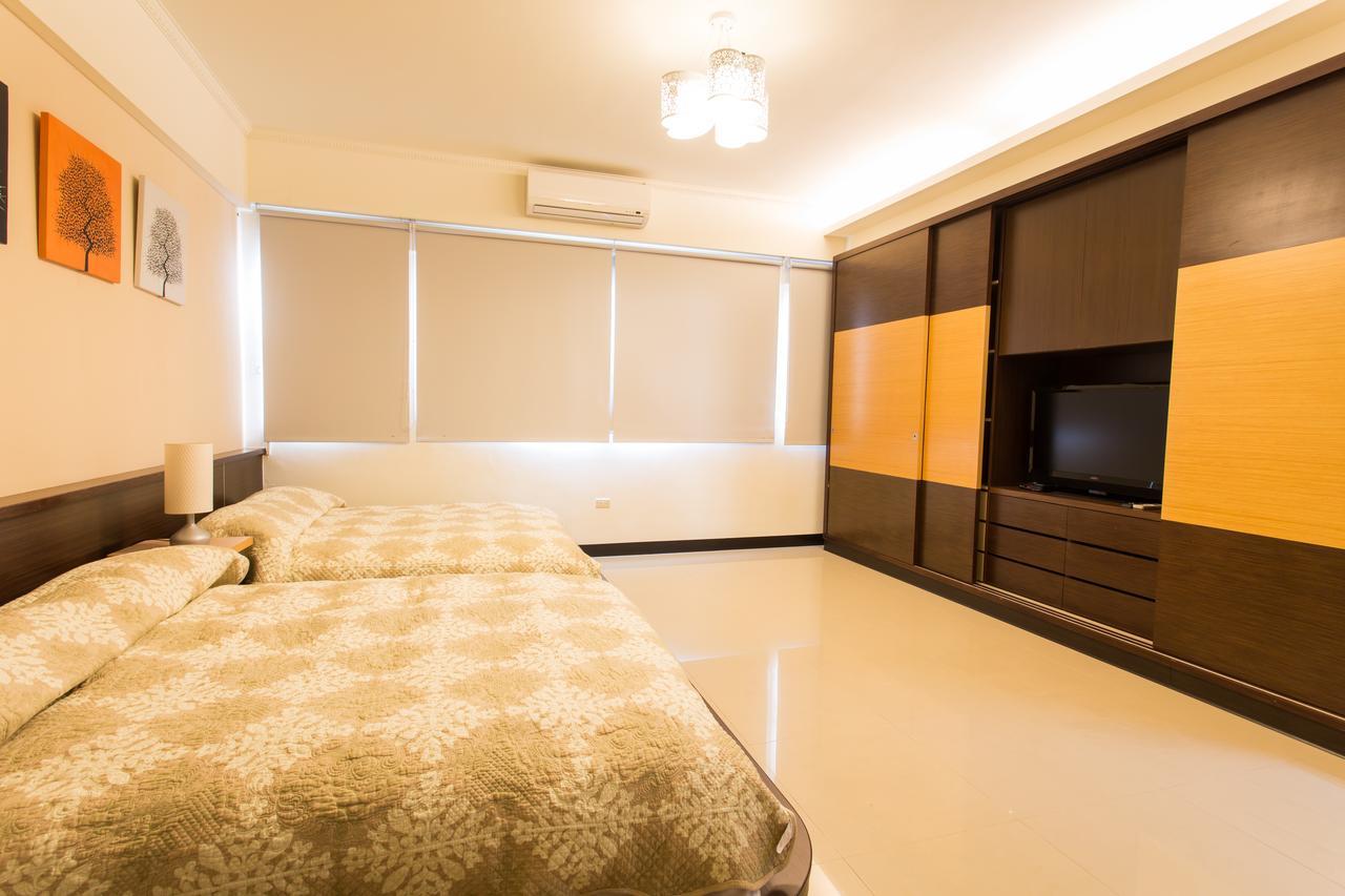 Eureka Bed and Breakfast Tainan Exteriör bild